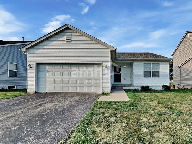 Building Photo - 461 Dover Pond Dr