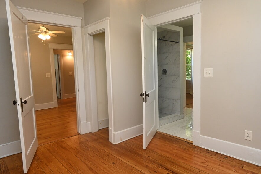 Building Photo - 309 Dargan Pl SW