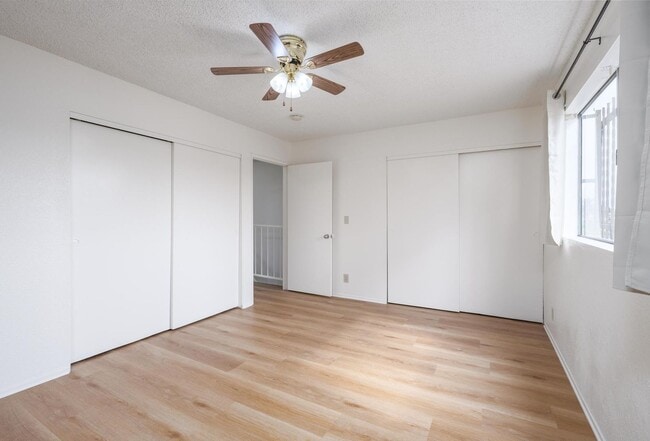 Building Photo - Charming Artesia Gem!