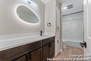 Building Photo - 14115 Moss Farm St