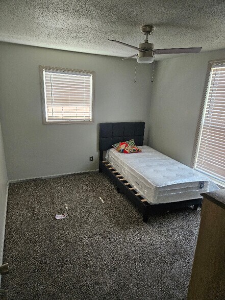 Building Photo - 110 Mack Ln