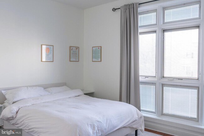 Building Photo - 2350 NJ-33