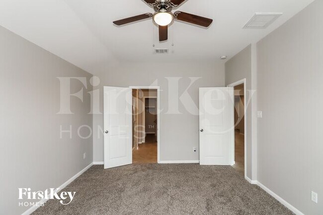Building Photo - 3107 Specklebelly Dr.