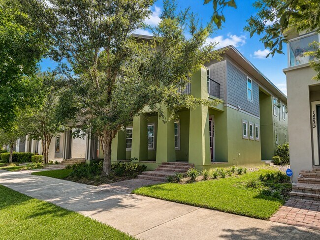 Building Photo - 14225 Walcott Avenue