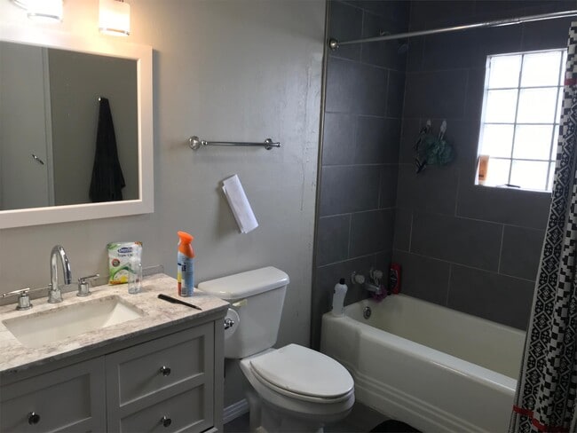 Building Photo - 4401 17th St