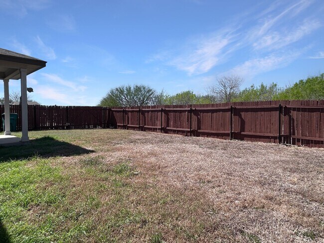 Building Photo - Charming 4-Bedroom Living in Desirable Converse Area