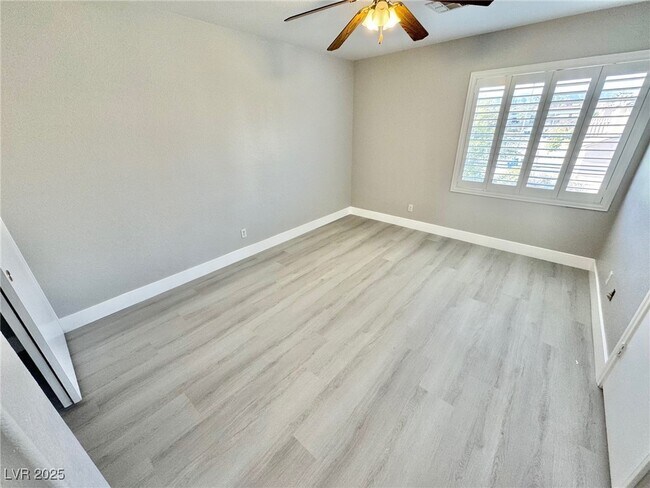 Building Photo - 4330 Spruce Grove St