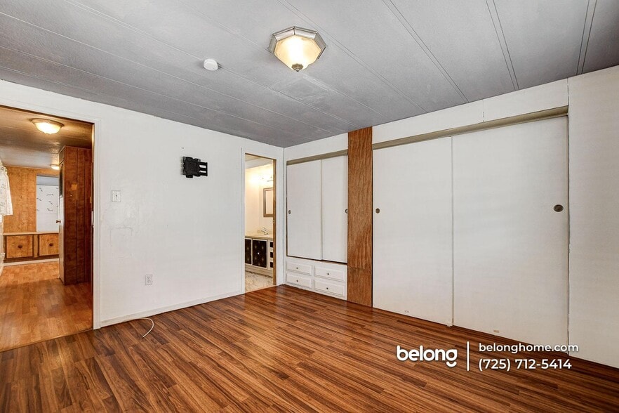 Building Photo - 3481 Cape Cod Dr