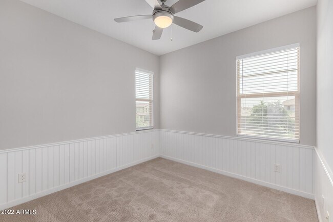Building Photo - 1848 S Follett Way