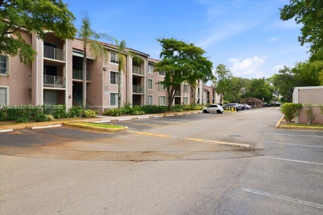 Building Photo - 12166 St.Andrews Pl