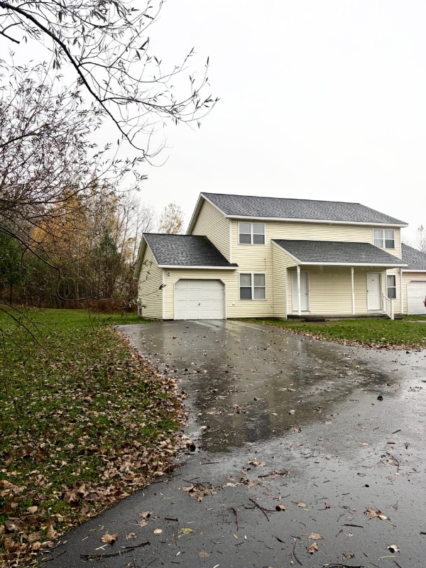 Building Photo - 18 Vosburgh Rd