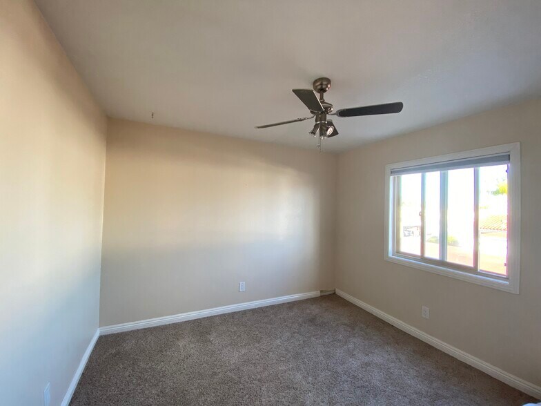 Building Photo - 5397 Balboa Ave