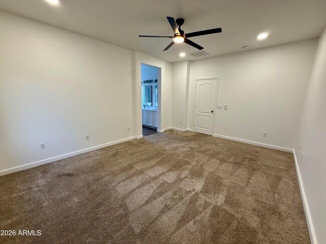Building Photo - 15238 W Custer Ln