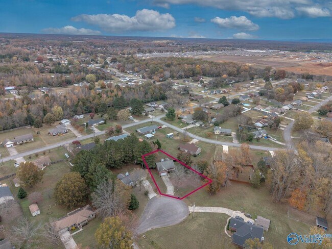 Building Photo - 111 Cepha Dr