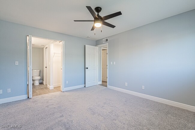 Building Photo - 5745 Foxlake Dr