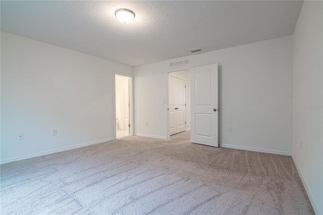 Building Photo - 205 Mandovi St