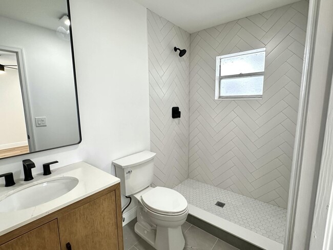 Building Photo - 127 Cordoba Cir