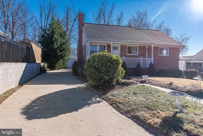 Building Photo - 3271 Annandale Rd