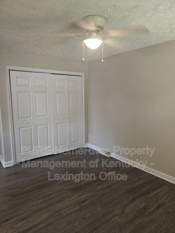 Building Photo - 313 Radcliffe Rd