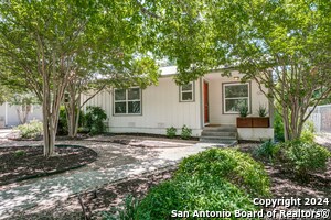 Building Photo - 126 Irvington Dr