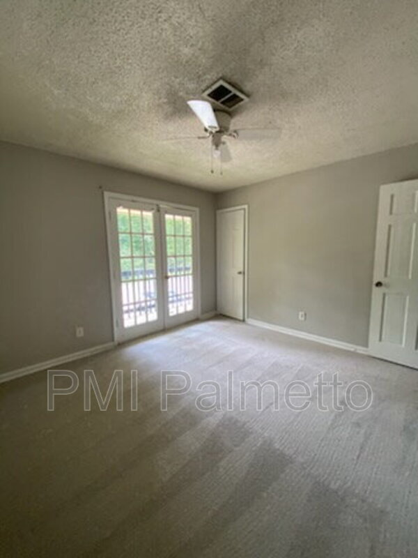 Building Photo - 3411 Brookwood Ct