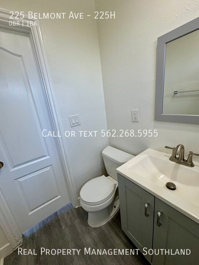 Building Photo - Beautiful Studio Apartment for Rent Long B...