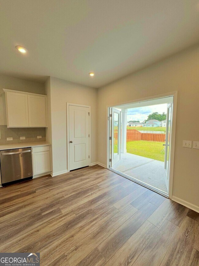 Building Photo - 67 Shade Tree Dr