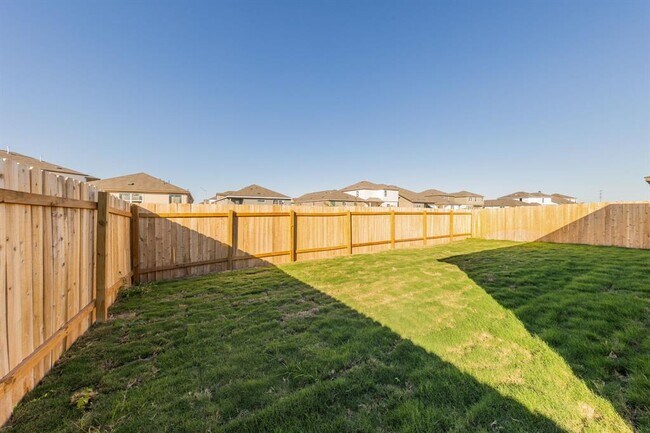 Building Photo - 602 Waterway Ave