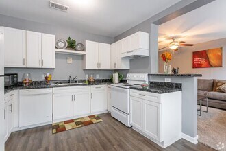 Building Photo - Spacious & Stylish 2 Bed — 1 Month Free!