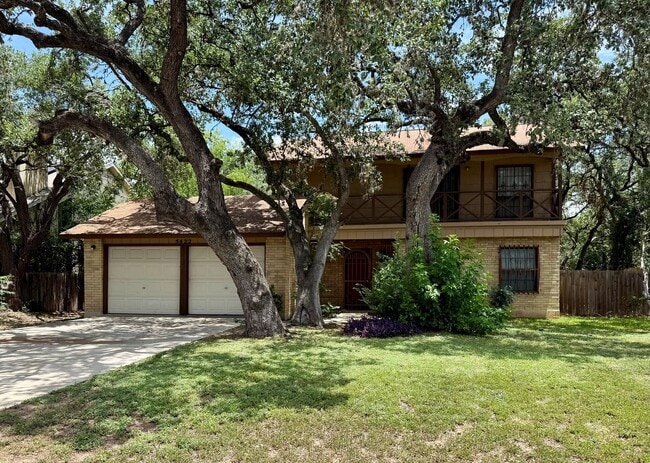 Primary Photo - 3 Bedroom/2.5 Bath Silver Creek Subdivision
