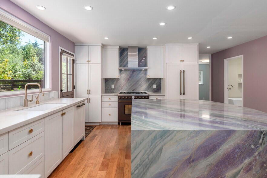 Building Photo - 1200 Mountain Home Rd