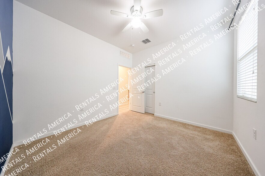 Building Photo - 14151 W Georgia Dr