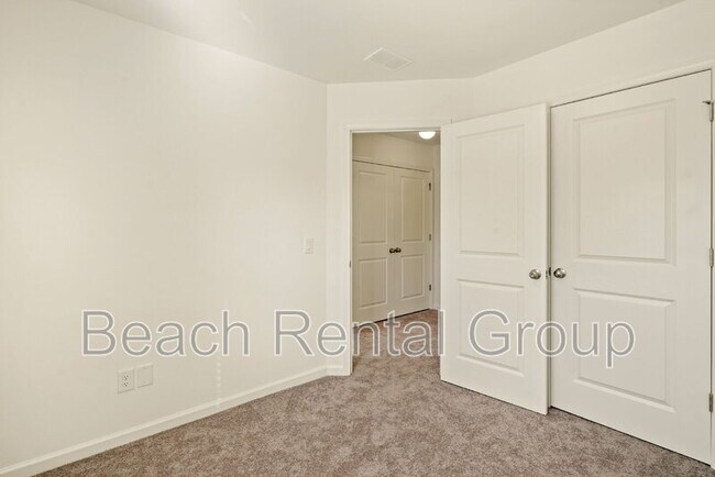 Building Photo - 300 Cherwell ct