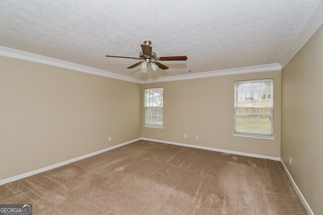 Building Photo - 258 Red Maple Way