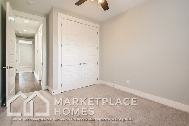 Building Photo - 1802 Porter Ave