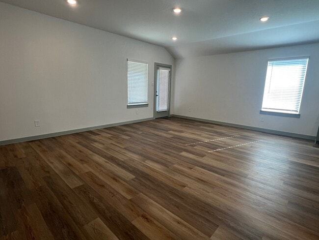 Building Photo - 2523 Ruby Copper Dr