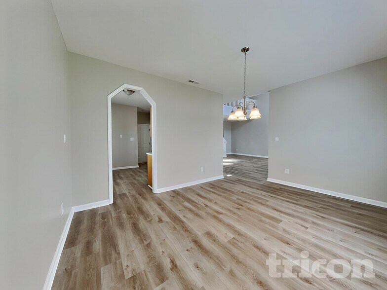 Building Photo - 5224 Anchorage Way