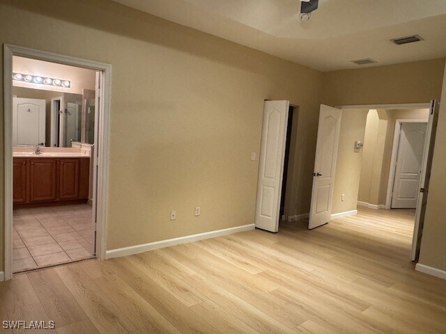 Building Photo - 7009 Romana Way