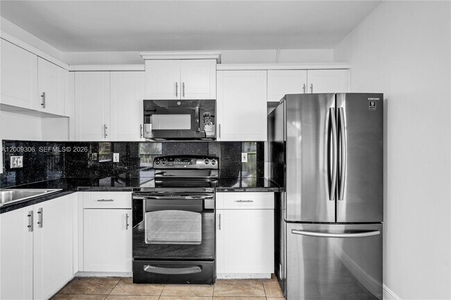 Building Photo - 1403 S Liberty Ave