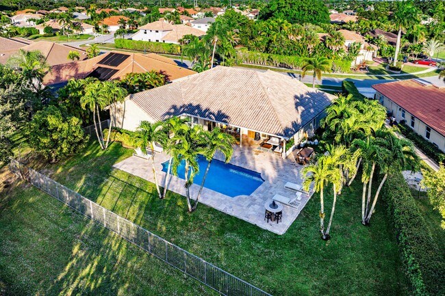 Building Photo - 20376 Hacienda Ct