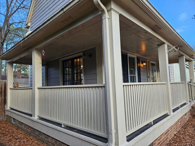 Building Photo - Harbison !!!