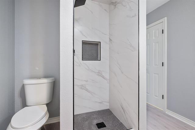 Building Photo - 3808 Yellowstone Pl