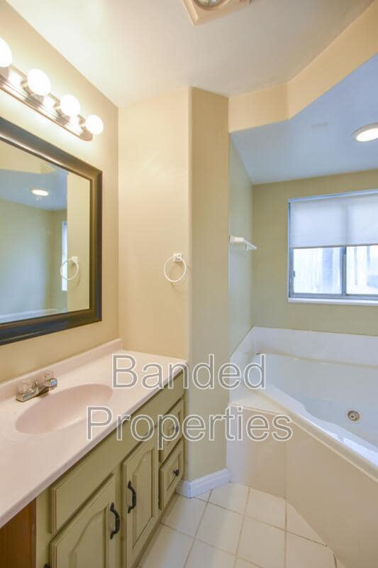 Building Photo - 6593 W 3500 S