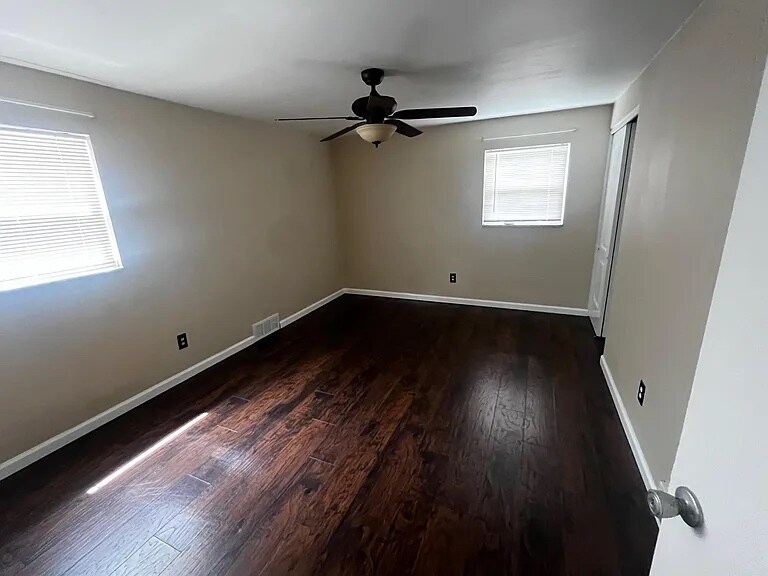 Building Photo - 220 Mount Lebanon Blvd