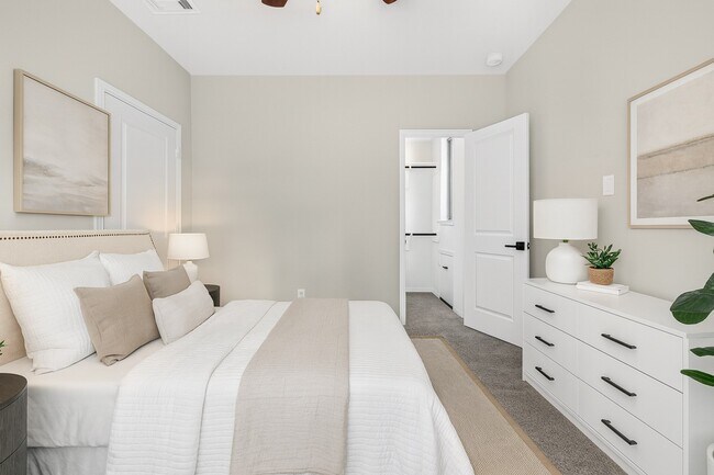 Building Photo - 31034 Regal Elm Ln
