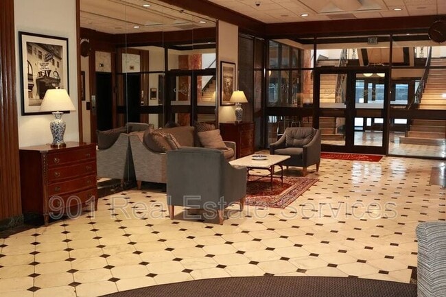 Building Photo - 109 N Main St