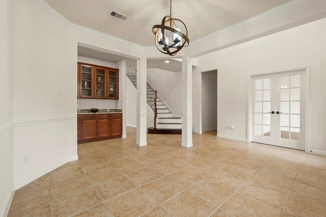 Building Photo - 25935 Foxrun Vista Dr