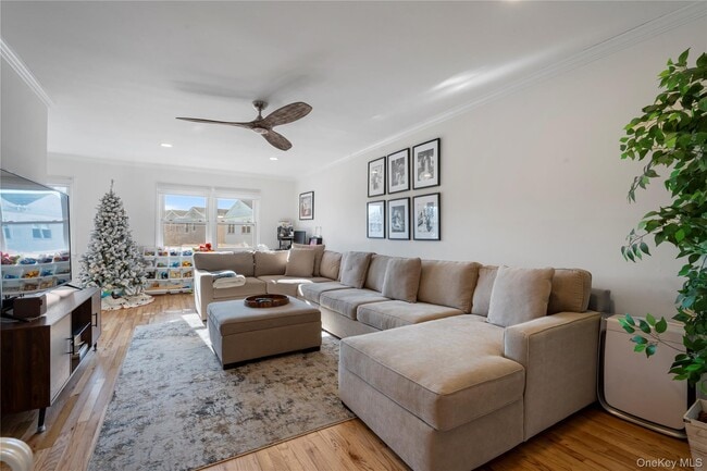 Building Photo - 208-48 15th Rd