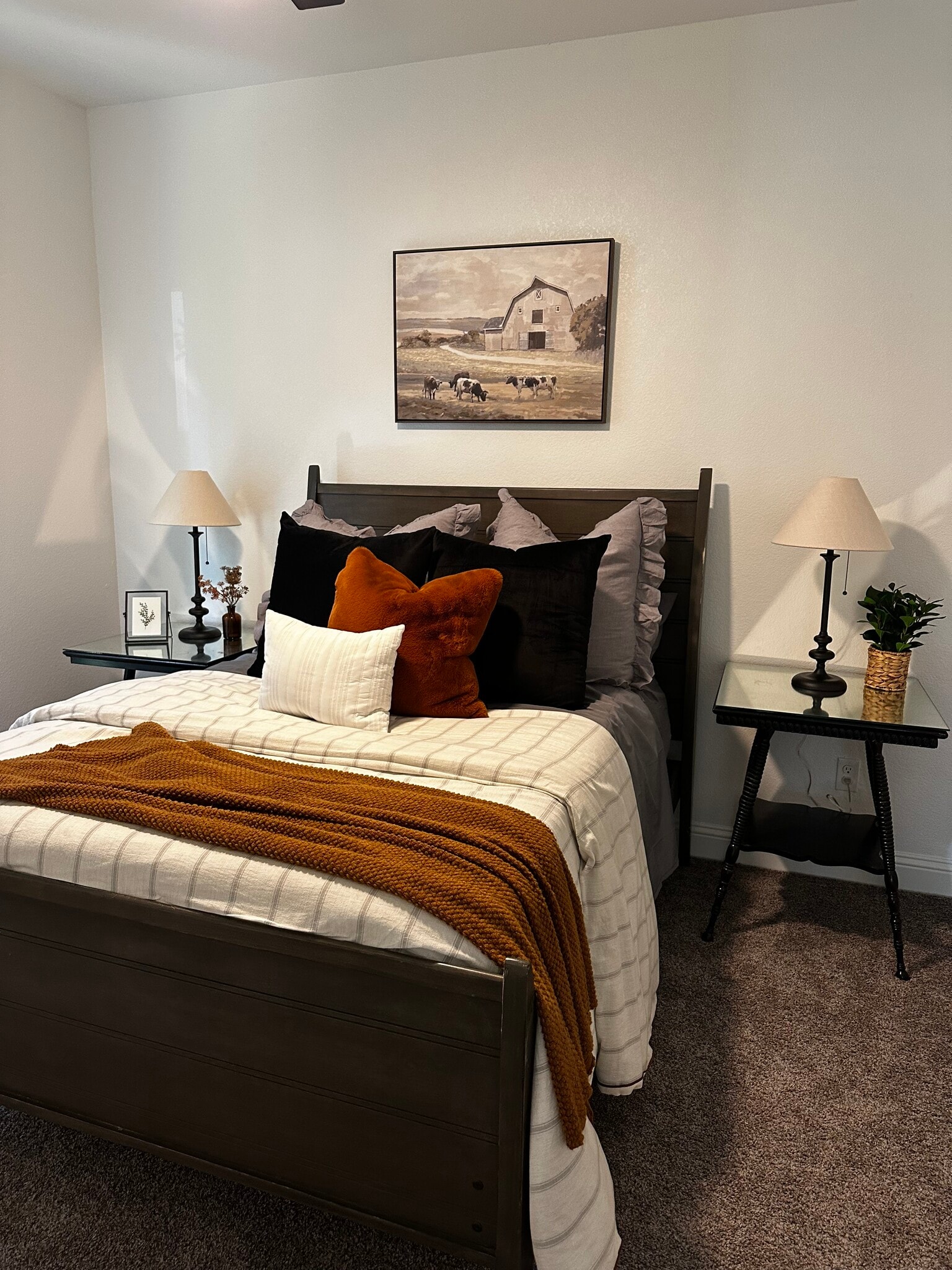 Building Photo - 4707 Llano St