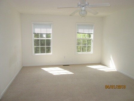 Building Photo - 111 N Springview Dr